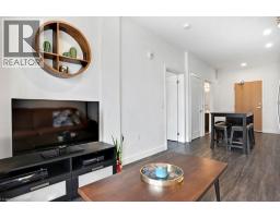 408 DUNDAS Street S UnitNo. 101 - 11