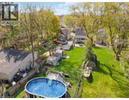 272 GREY Street - 23