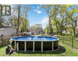 272 GREY Street - 25