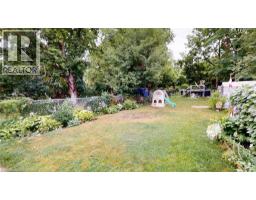 272 GREY Street - 3