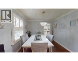 272 GREY Street - 8