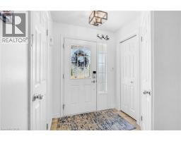 305 MAVERICK Street - 3
