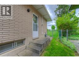254 VILLAGE Road - 21