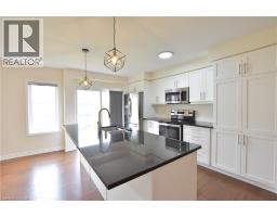 47 PICKETT Place - 13