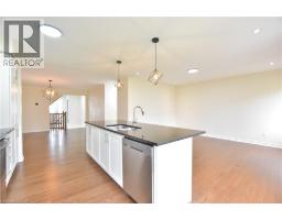 47 PICKETT Place - 16