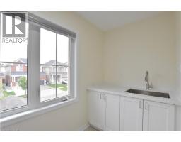 47 PICKETT Place - 49