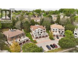 487 BEECHWOOD Drive UnitNo. 2 - 3