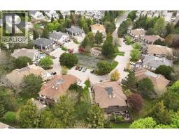 487 BEECHWOOD Drive UnitNo. 2 - 4