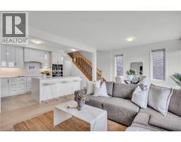 35 CROSSMORE Crescent - 29