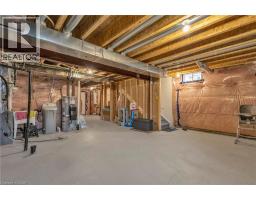 35 CROSSMORE Crescent - 46
