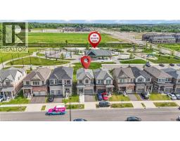 35 CROSSMORE Crescent - 9