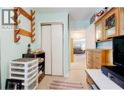 69 BEE Street - 10