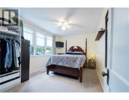 69 BEE Street - 11
