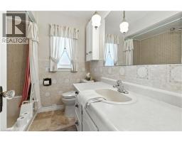 35 GRENVILLE Avenue - 7