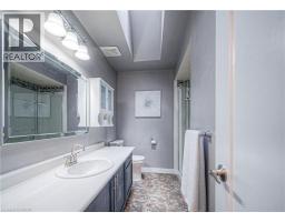 138 CRANSTON Avenue - 32