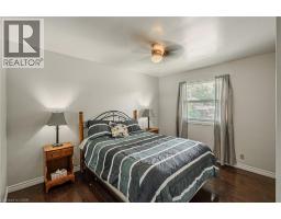 9 EDEN Place - 23