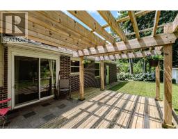 9 EDEN Place - 32