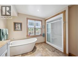 44 DAVID Street - 27
