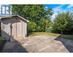 42 PARKER Drive - 32