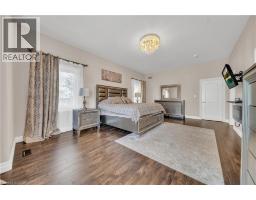 50 HORSESHOE Crescent - 25