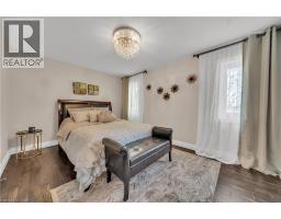50 HORSESHOE Crescent - 28