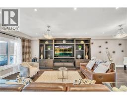 50 HORSESHOE Crescent - 8
