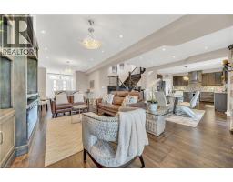 50 HORSESHOE Crescent - 9