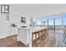 15 GLEBE Street UnitNo. PH2001 - 13