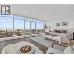 15 GLEBE Street UnitNo. PH2001 - 20