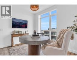 15 GLEBE Street UnitNo. PH2001 - 25