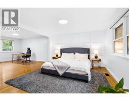296 EDGEHILL Drive - 32