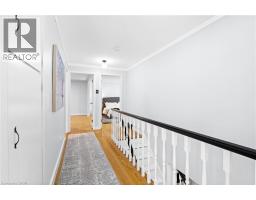 296 EDGEHILL Drive - 40