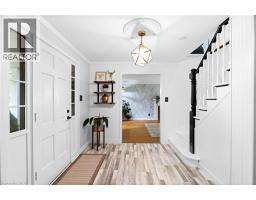 296 EDGEHILL Drive - 9