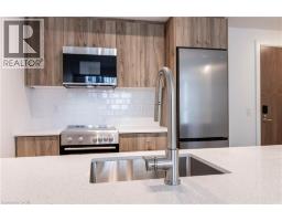 25 WELLINGTON Street S UnitNo. 1107 - 8
