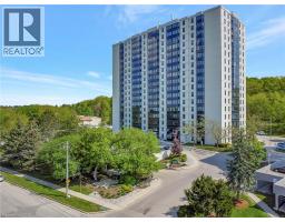 35 GREEN VALLEY Drive UnitNo. 902 - 1