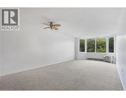 35 GREEN VALLEY Drive UnitNo. 902 - 20