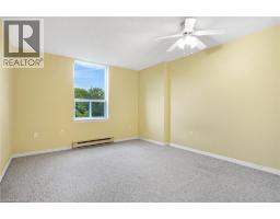 35 GREEN VALLEY Drive UnitNo. 902 - 26