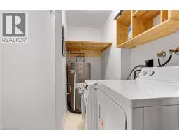 35 GREEN VALLEY Drive UnitNo. 902 - 30