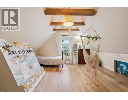 37 BROCK Street - 32