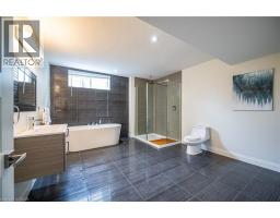 39 EARLSCOURT Terrace - 44