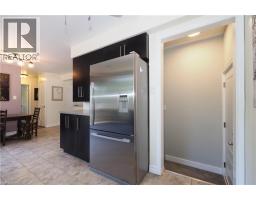20 GAY Crescent - 21