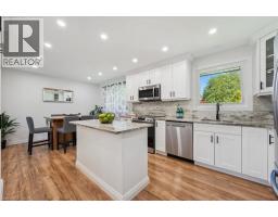 76 LOWER CANADA Crescent - 11