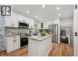 76 LOWER CANADA Crescent - 12