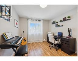 76 LOWER CANADA Crescent - 24
