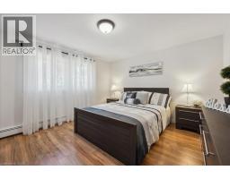 76 LOWER CANADA Crescent - 28