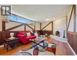 76 LOWER CANADA Crescent - 32