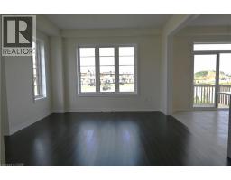 1 BEE Crescent - 17