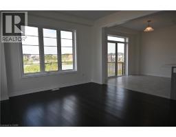 1 BEE Crescent - 20