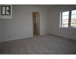 1 BEE Crescent - 30