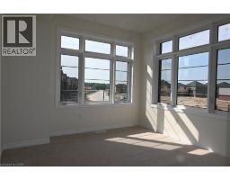 1 BEE Crescent - 39